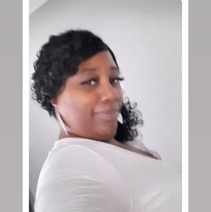 Meet your Posher, Rhonda